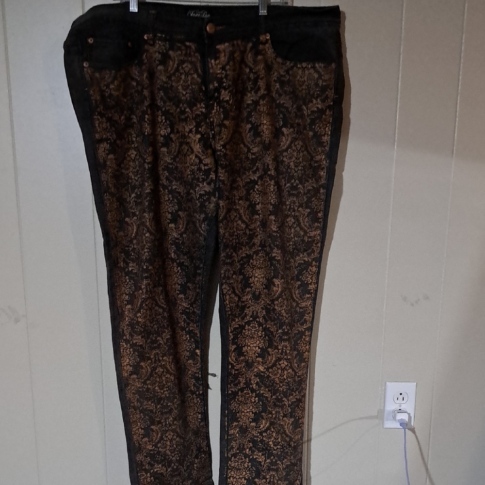 Women's Straight Leg Jeans - Black and Brown Pattern